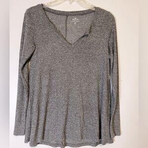 Hollister Must Have Collection V Neck Long Sleeve Gray Viscose Elastane Small